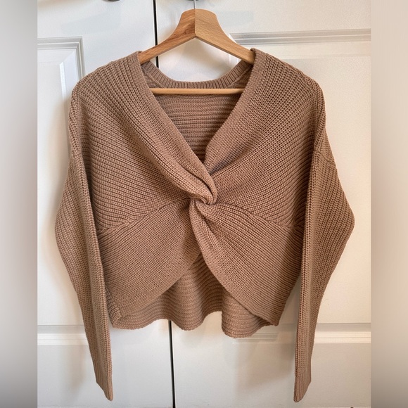 NWT Aeropostale Twist Open Back V Neck Sweater - Picture 2 of 5